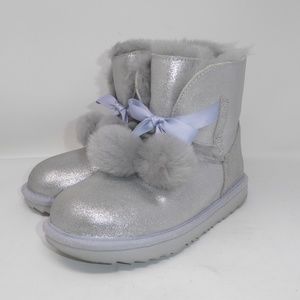 🔥❤️FINAL CLERANCE🔥🔥 * UGG Gita Pom Pom Boots Youth Mis-matched Size Pair NEW